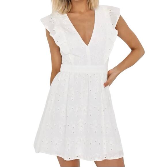 LULUS Flirtatious in Florence White Ruffled Eyelet Cotton V-neck Mini Dress-Sz S - Picture 1 of 7